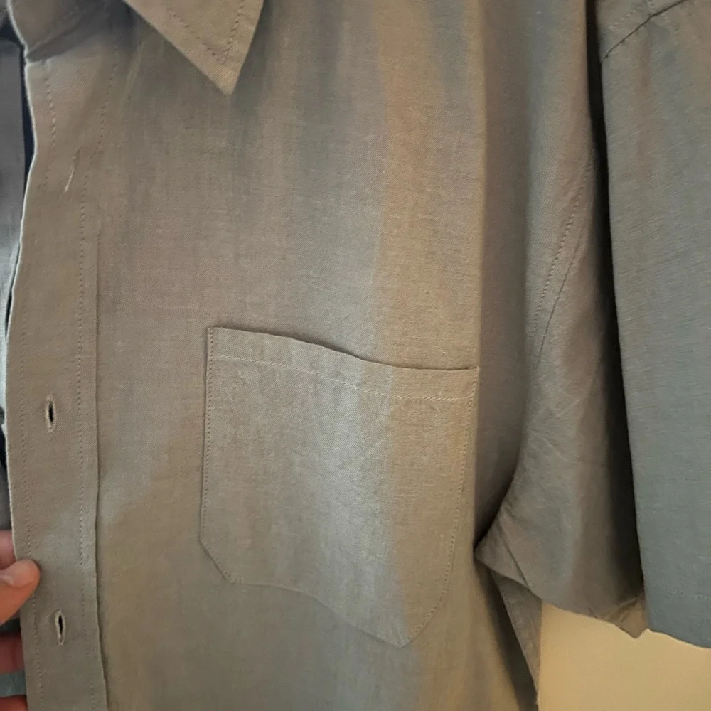 RSQ short sleeve button up - Picture 2 of 4